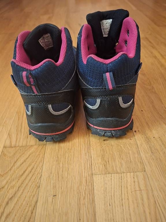 Scarpe per ragazze: Wanderschuh Gr 38 – Usato da Thun venduto da Reuti