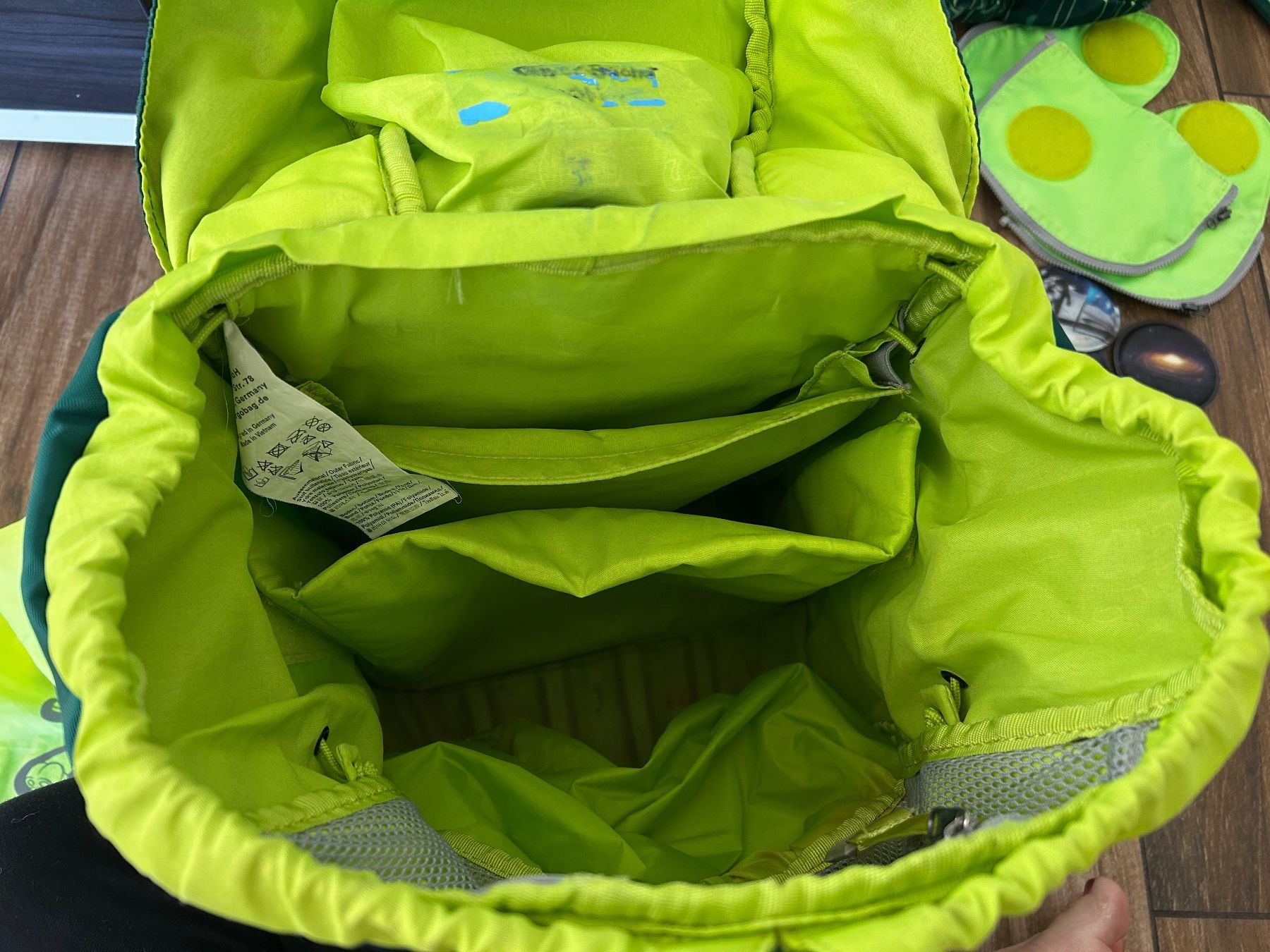 Ergobag Borse & Zaini: Ergobag grün mit vielem Zubehör – Usato da Altdorf UR venduto da arnosteff 7