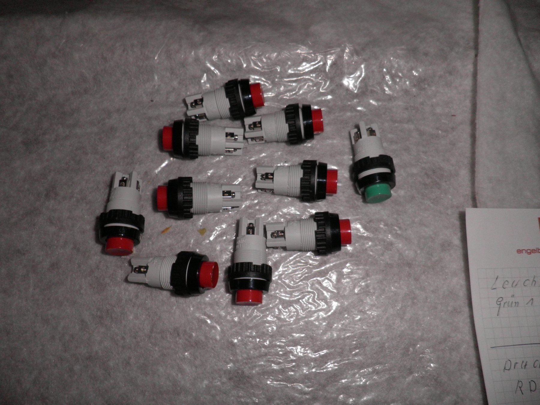 Interruttori: Leuchtdrucktaster / Drucktaster – Nuovo (secondo la descrizione) da Oftringen venduto da shoptwotrade 2