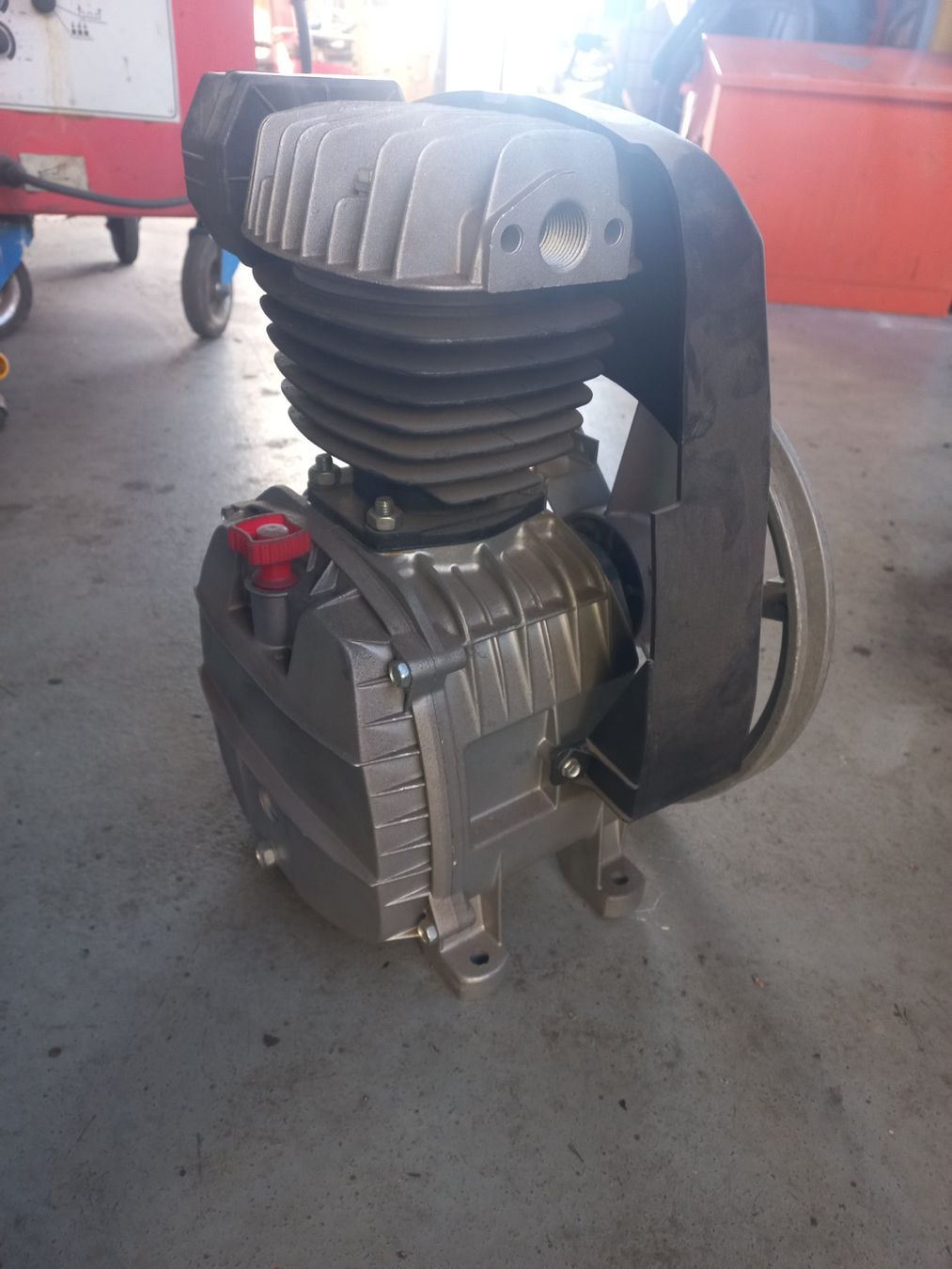 Compressori: 1- Zylinder Pressluft - Kompressor / Luftkompressor neu – Nuovo (secondo la descrizione) da Dulliken venduto da mopar030 3