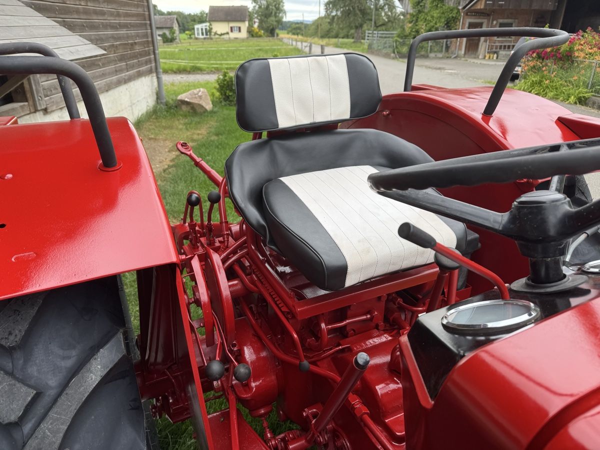 IHC Trattori: Traktor IHC 423 Mc Cormick International – Usato da Winden venduto da farmalld439 5