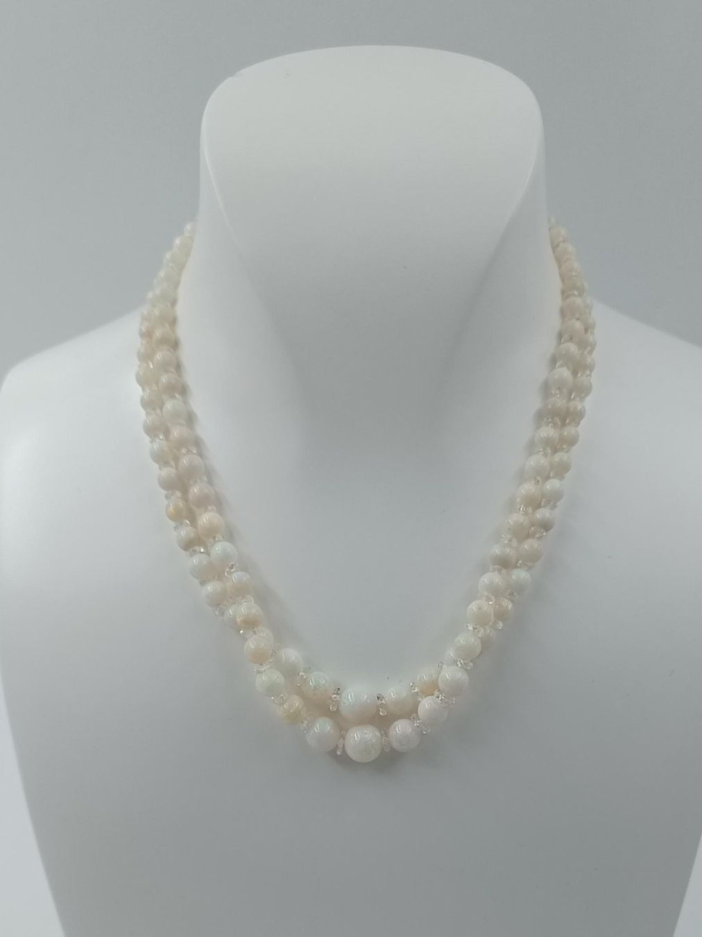 Ketten: WEISSES OPAL COLLIER MIT BERGKRISTALLEN – Gebraucht aus Luzern von EdiGem 1