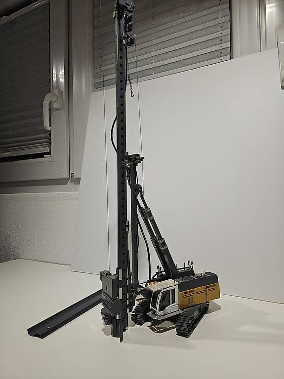 Liebherr Kit di modellismo & Modellini statici: Liebherr LRB 255 1:50 – Usato da Wittenbach venduto da r_e_d87p 1