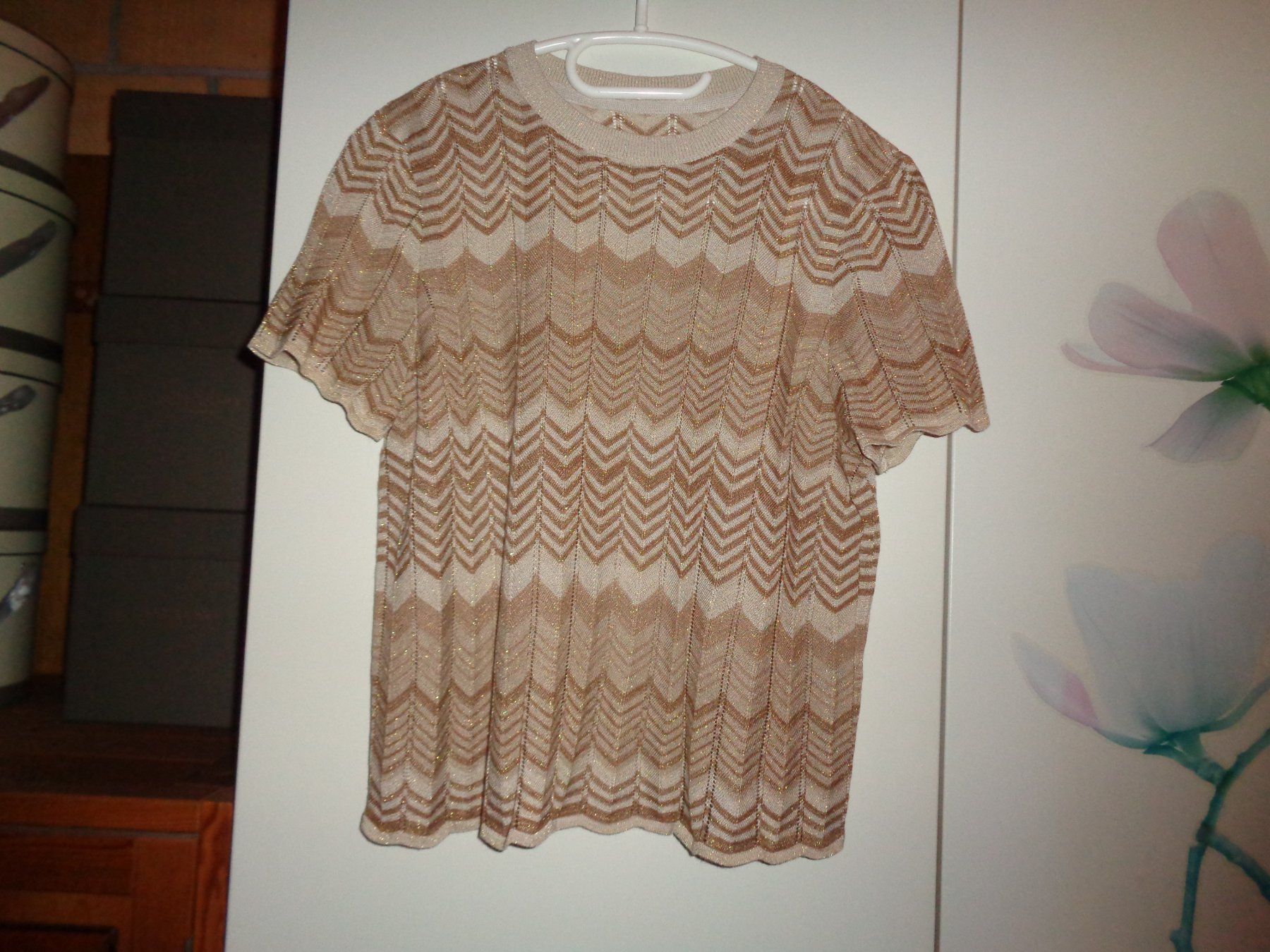 T-Shirts: *** hübsches feines Shirt *** – Gebraucht aus Othmarsingen von Leuchtturmlady 2