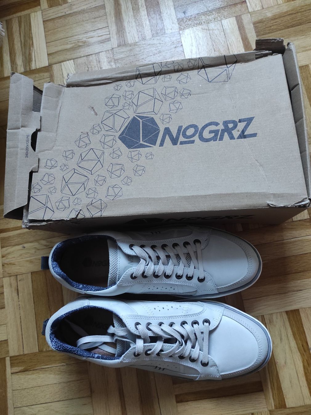 Scarpe da uomo: Baskets en cuir pour homme p.42 – Nuovo e nell'imballaggio originale da Renens VD venduto da cla_7zv5 4