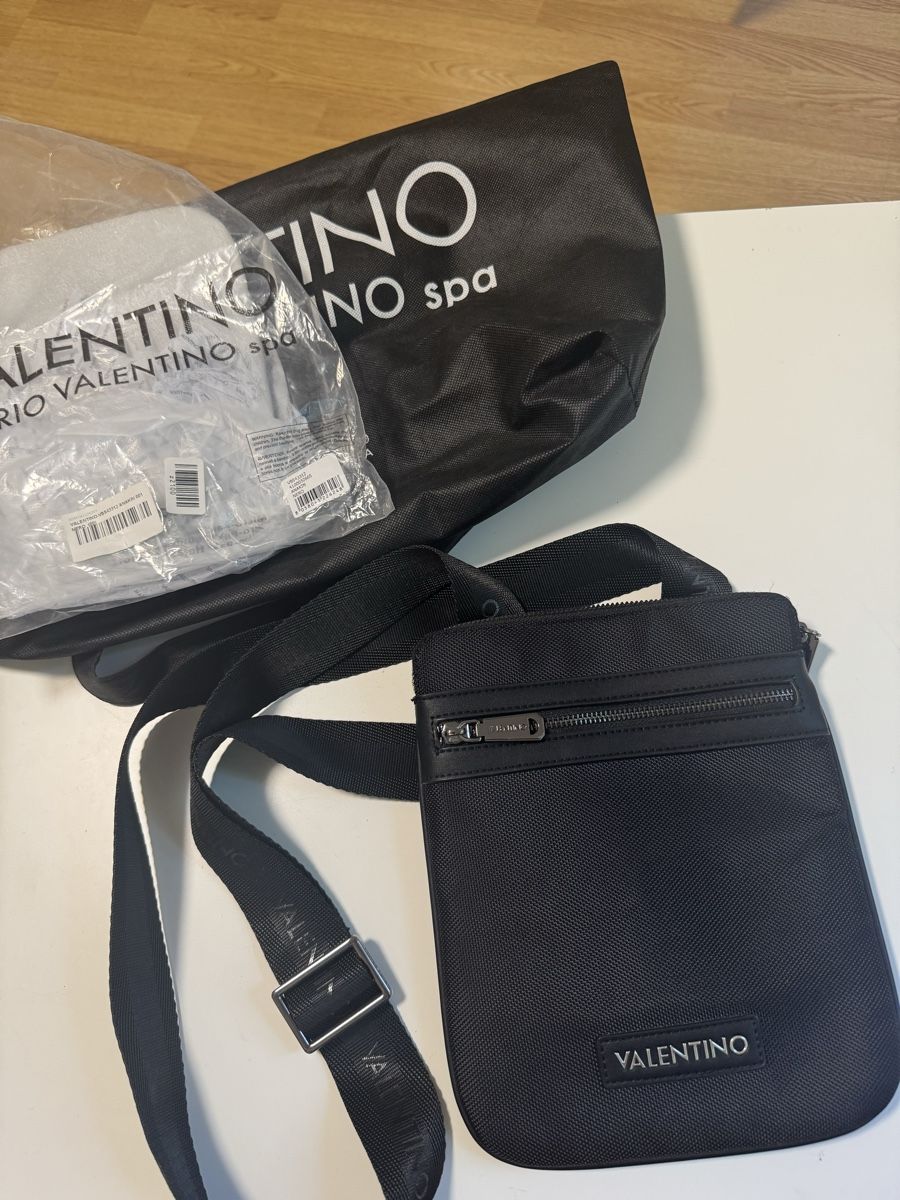 Borse: Valentino Umhängetasche – Usato da Basel venduto da gal_66s2