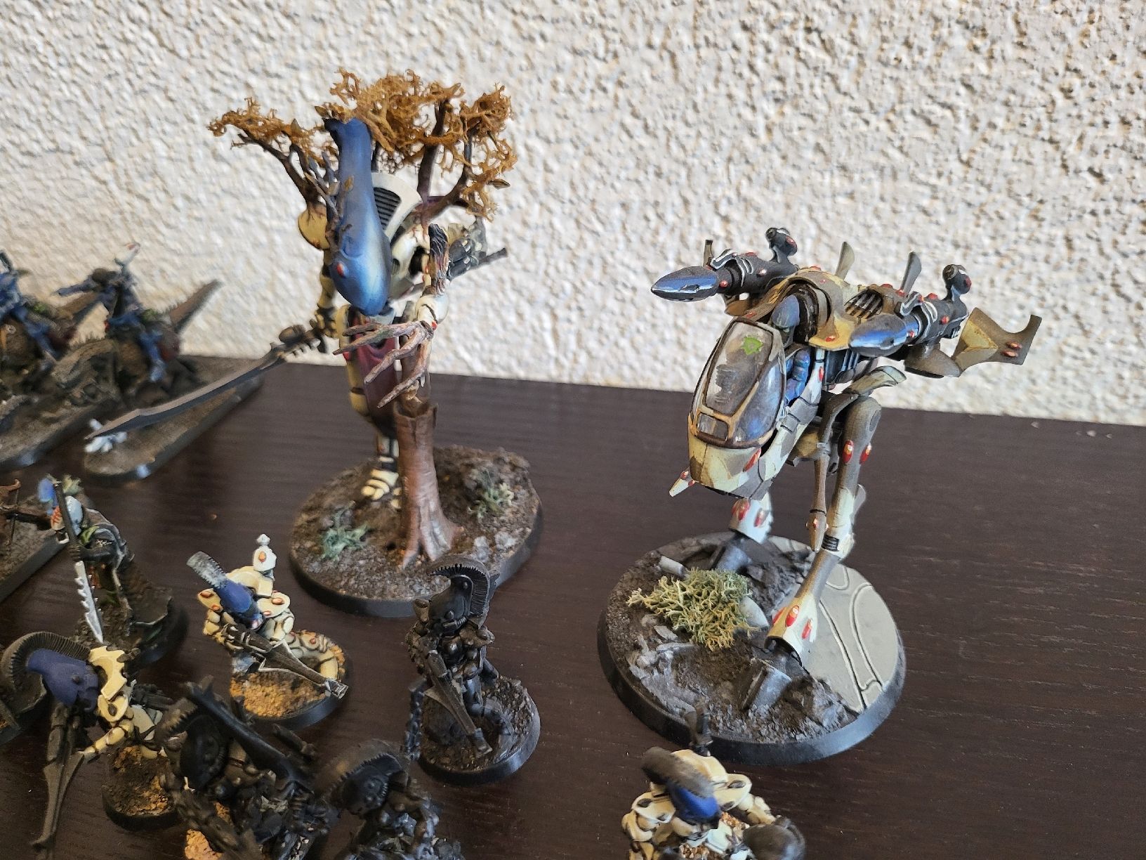 Modellbausätze & Standmodelle: Warhammer 40K Eldar old exodites Armee Aeldari bemalt – Gebraucht aus Winterthur von  3
