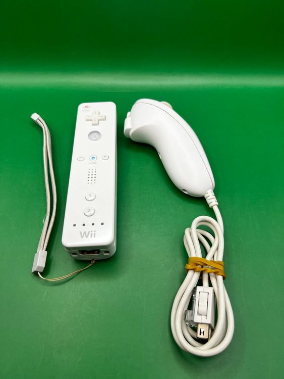 Nintendo Wii Controller weiss + Wii Nunchuk (1 Stück) (Gebraucht) in ...