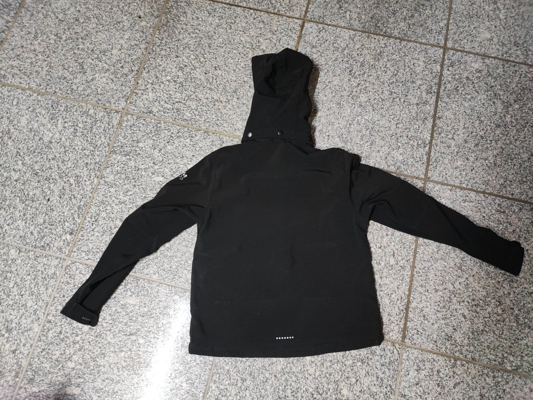 Giacche: Softshell Jacke X-TREME Schwarz, Grösse 140 – Usato da Grabs venduto da Margelchopf1 1