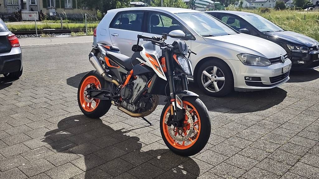 Strada: kKTM 890 Duke R – Usato da Zell LU venduto da Joelcs 1