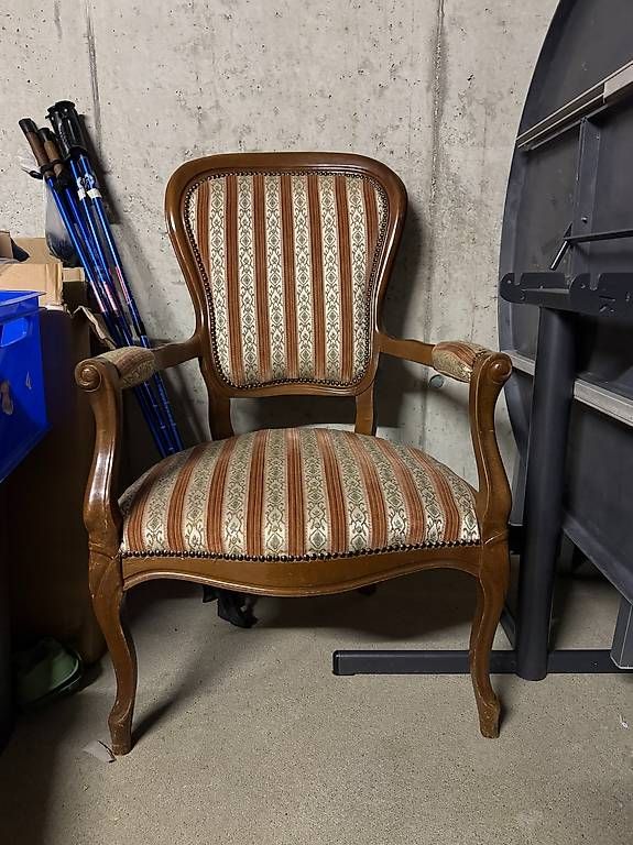 Sessel: Antiker Vintage Stuhl – Gebraucht aus Lüterswil von rahsto