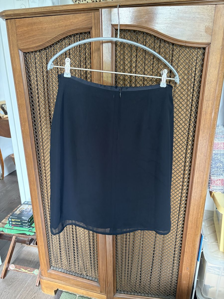 Gonne: Black Straight Cocktail Skirt – Nuovo (secondo la descrizione) da Zollikon venduto da getridofitnow