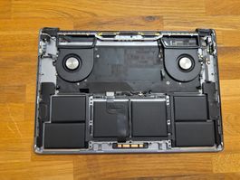 Complete Topcase MBP 16" (2019) A2141 mit Akku und Trackpad