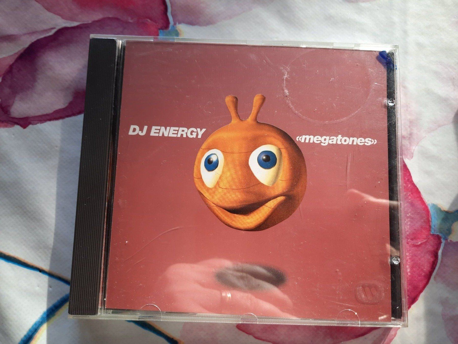CD: CD DJ Energy - Megatones – Usato da Pully venduto da bro_n52j