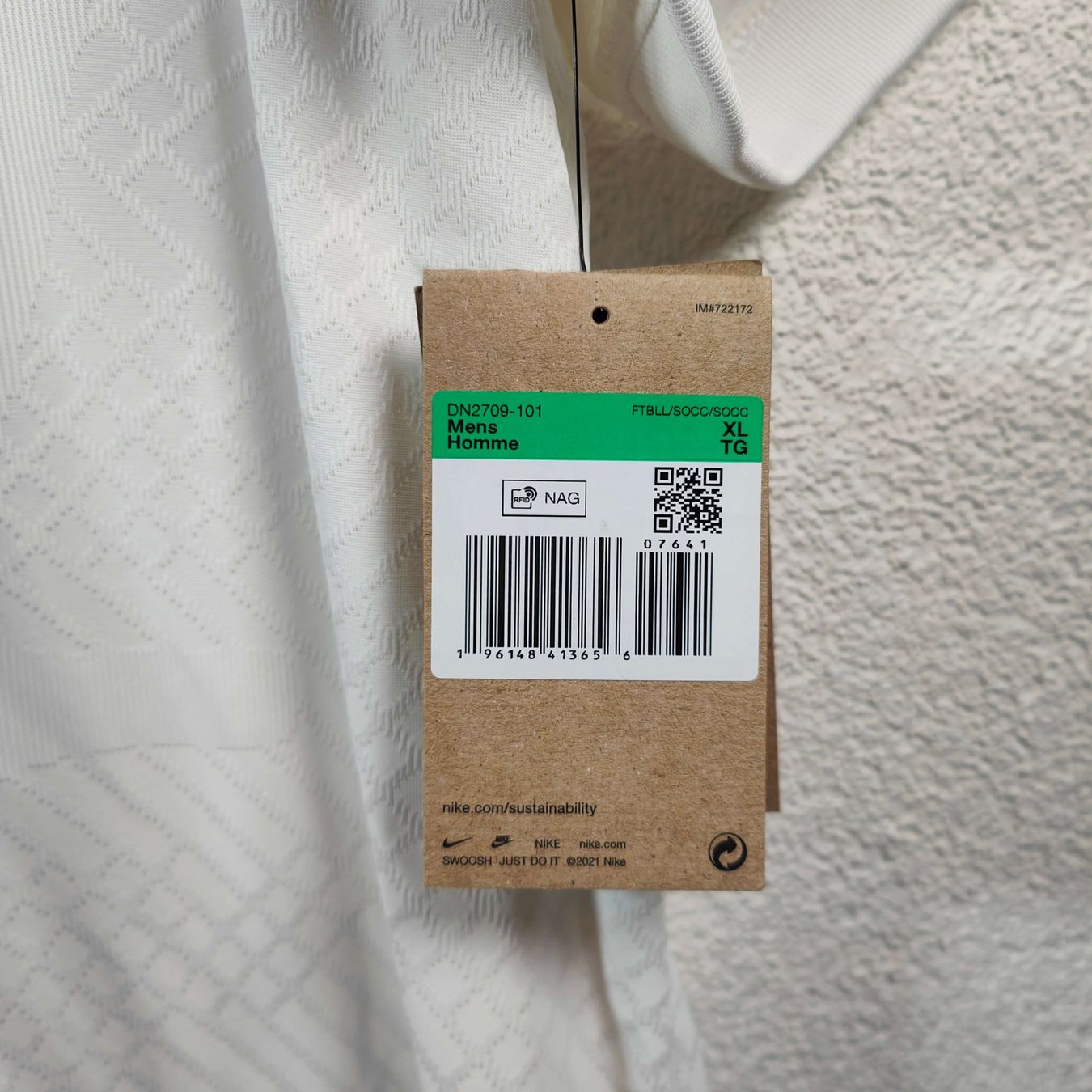 Nike Canottiere & Pantaloni: Original 2022-23 PSG Player Version Third Trikot Messi – Nuovo e nell'imballaggio originale da Martigny venduto da eternalpitch 2