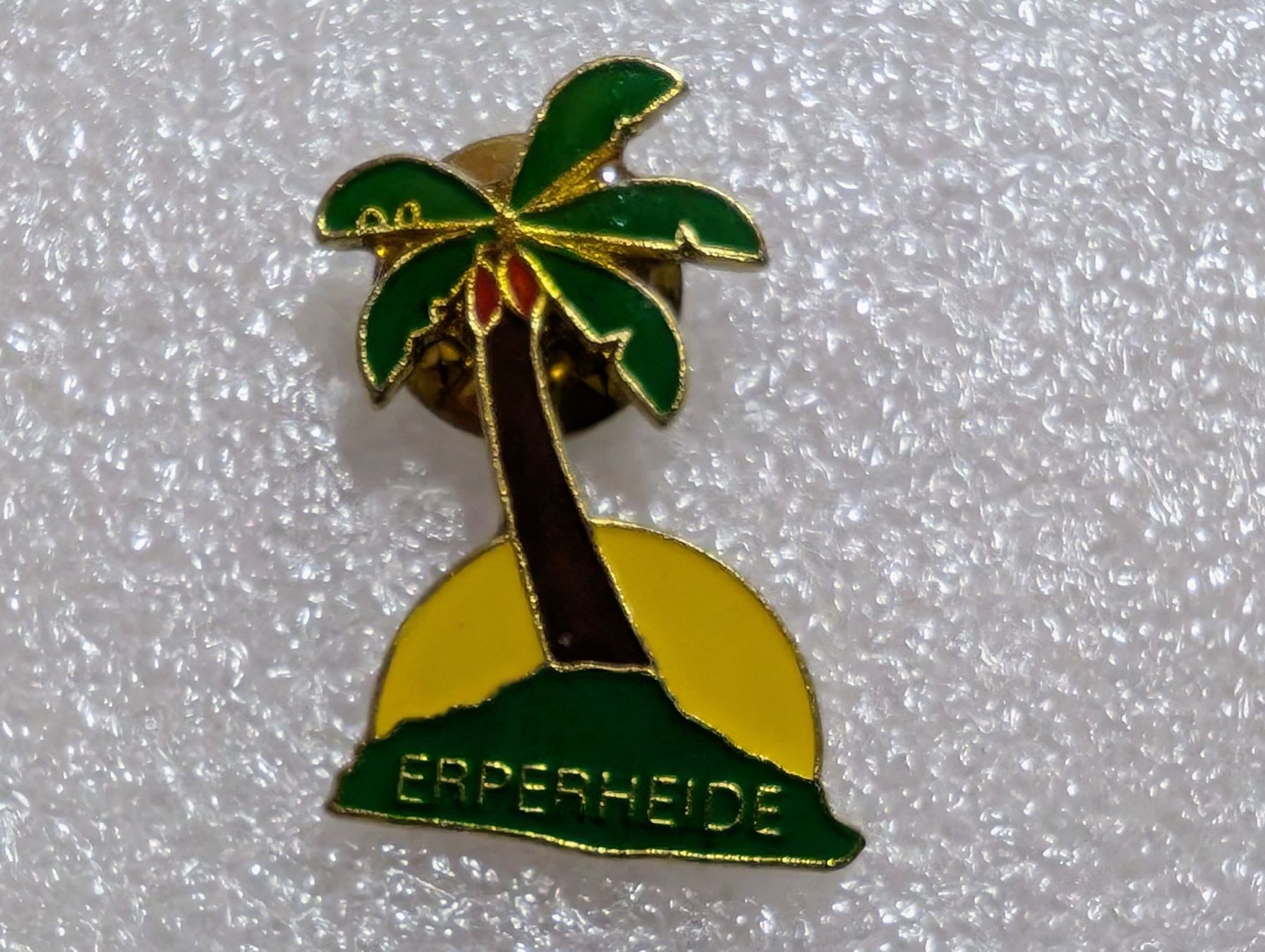 Plaketten & Abzeichen: Ansteckpin 238: Erperheide – Gebraucht aus Oppligen von Pin-Fall-Shop