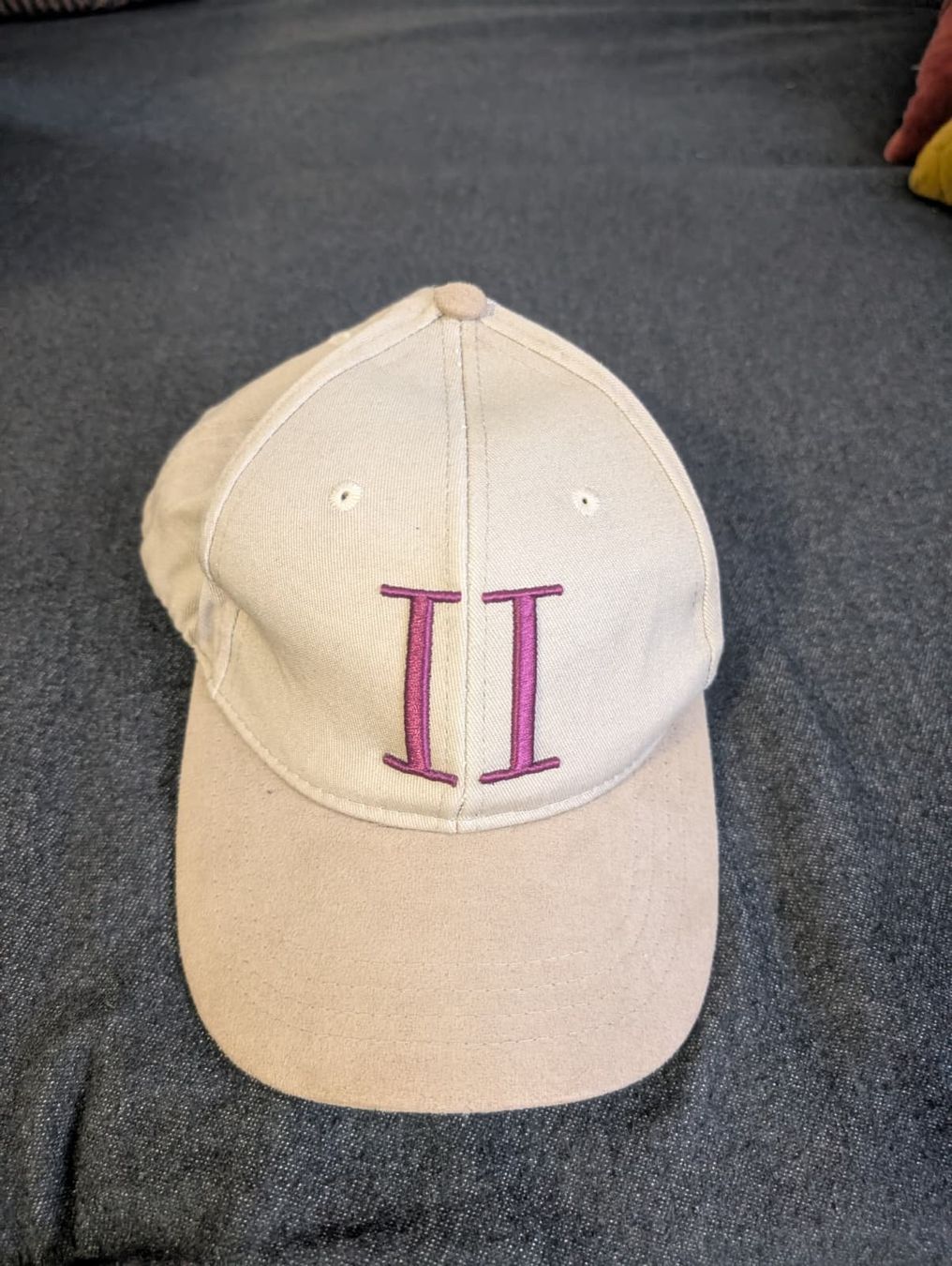 Altro in  Abbigliamento & Accessori: Les Deux Baseball Cap Suede II Beige – Usato da Zürich venduto da mis_96r8