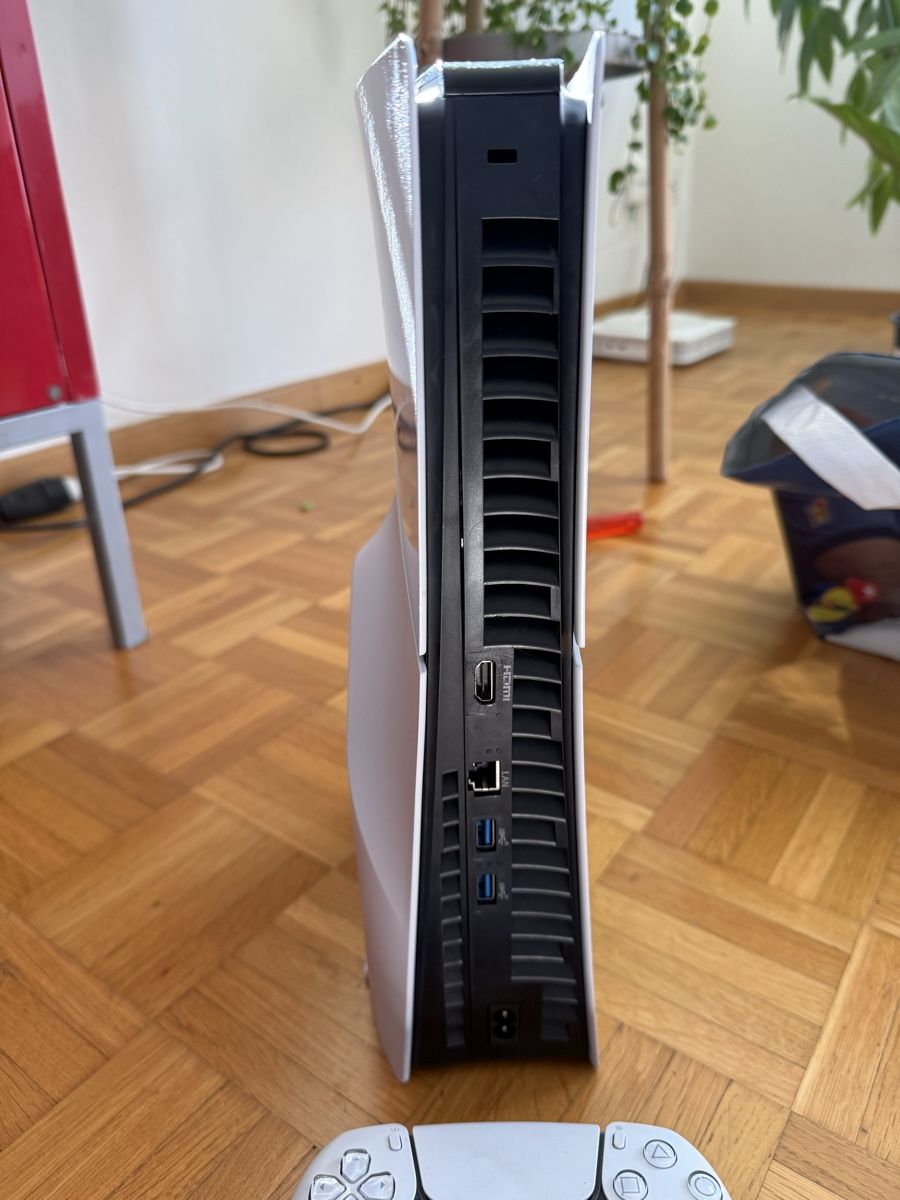 Sony Konsolen: PS5 Defekt  – Defekt aus Winterthur von liquid_cooling 1