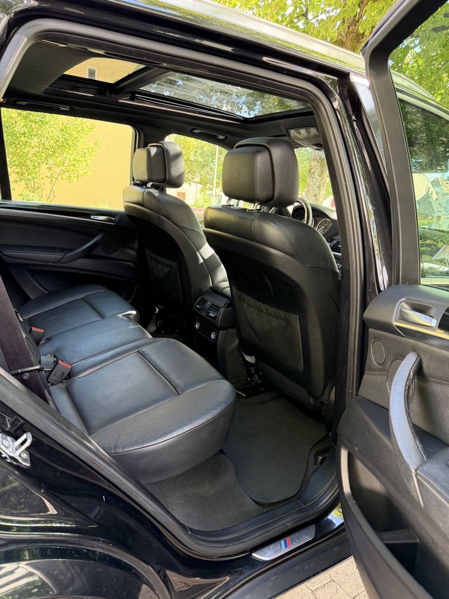 BMW Automobili: Bmw x5 40D M-Packet 7 Sitzer – Usato da Gretzenbach venduto da gin_7mz9 8
