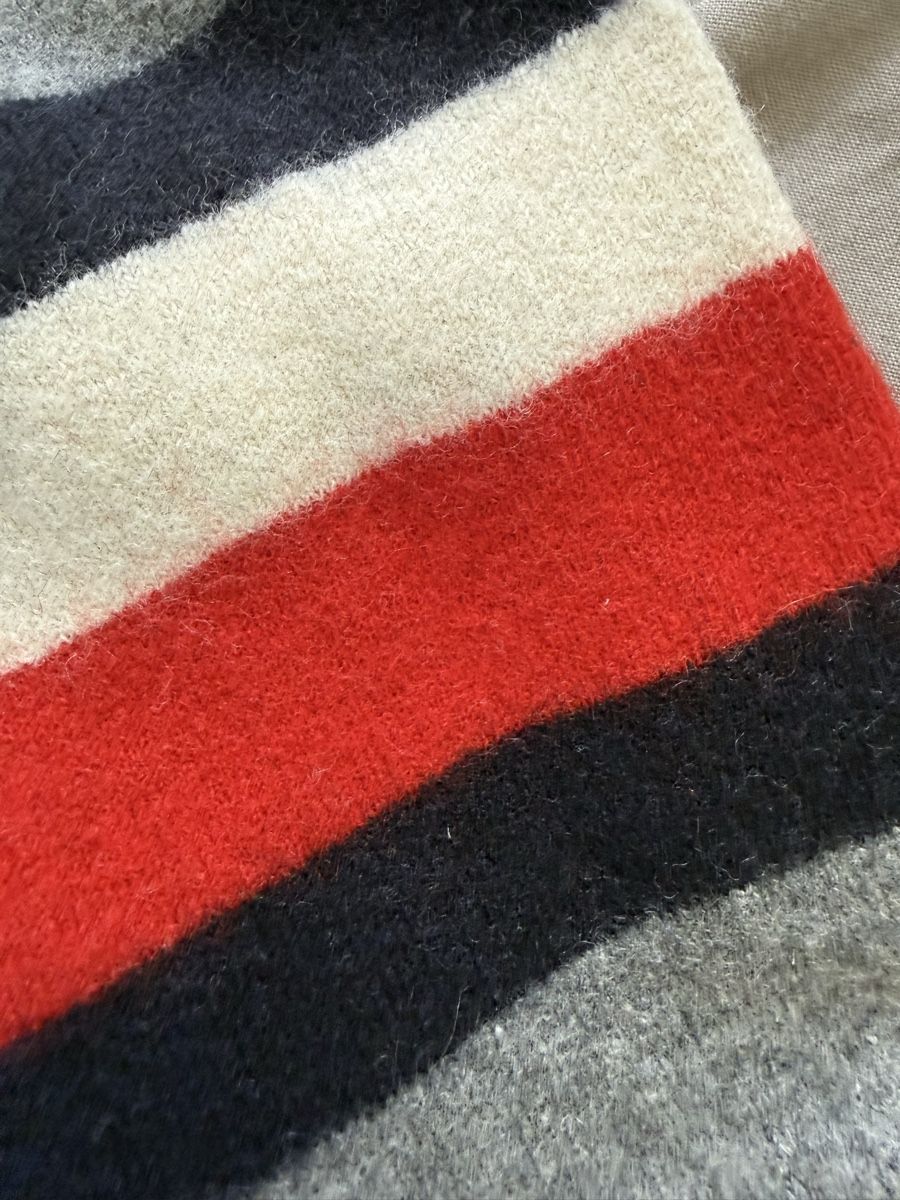 Tommy Hilfiger Vestes: Tommy Strick Jacke – D'occasion à Zurich par Alinecnicolet 4