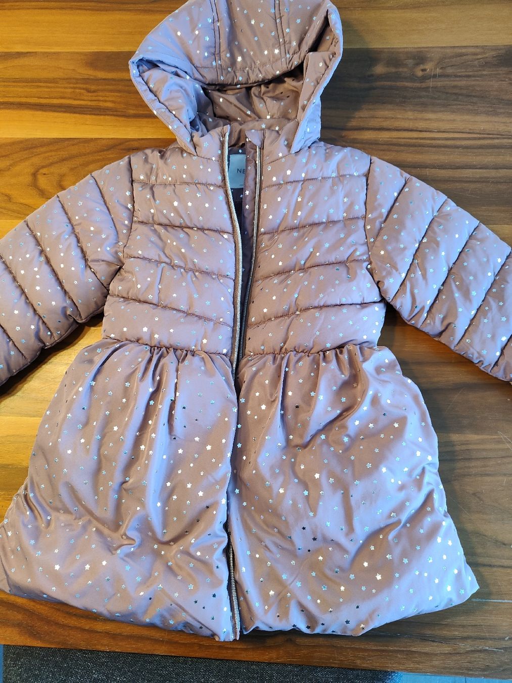 Next Giacche & Cappotti: Next Winter Jacke mit Sternen, Grösse 116 – Usato da Bäretswil venduto da Foif5