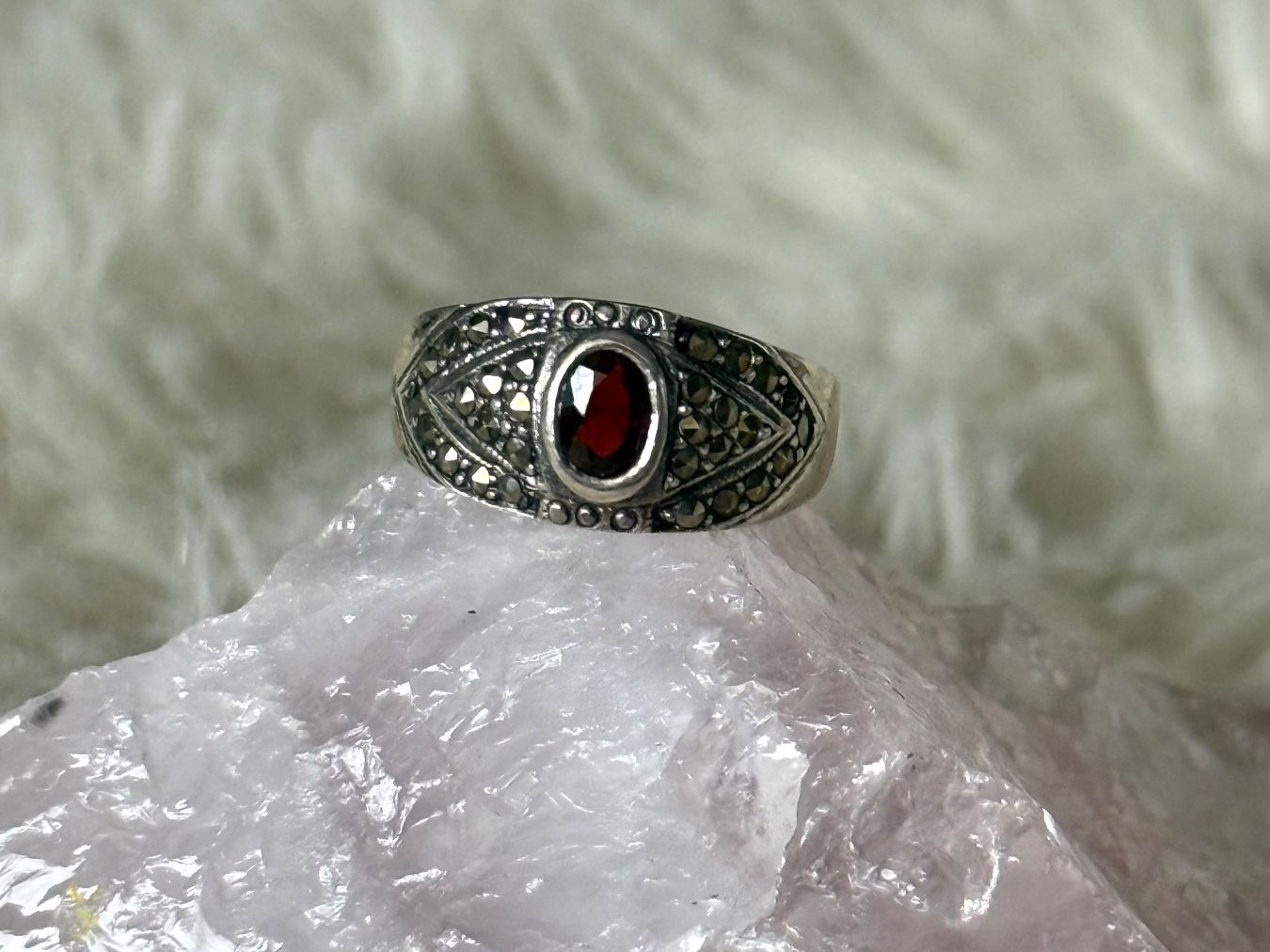 Anelli: Vintage Silberring 925 mit rotem Stein – Usato da Istighofen venduto da Ringparadies