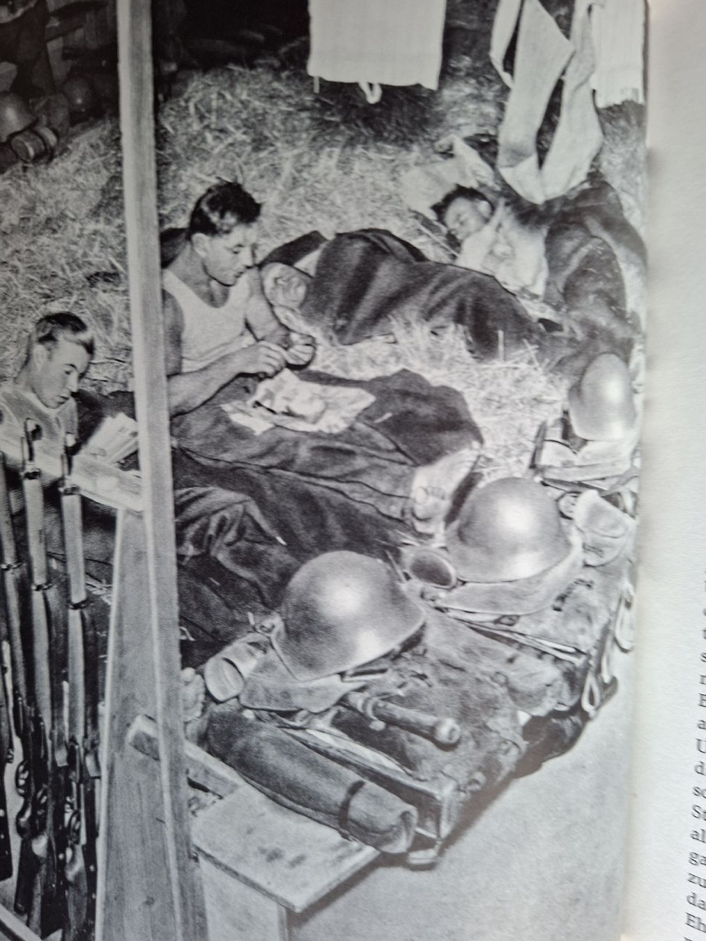 Libri: Schweizer Armee Militär Buch 1959  – Usato da Schwanden Sigrisw venduto da cadieux71 3