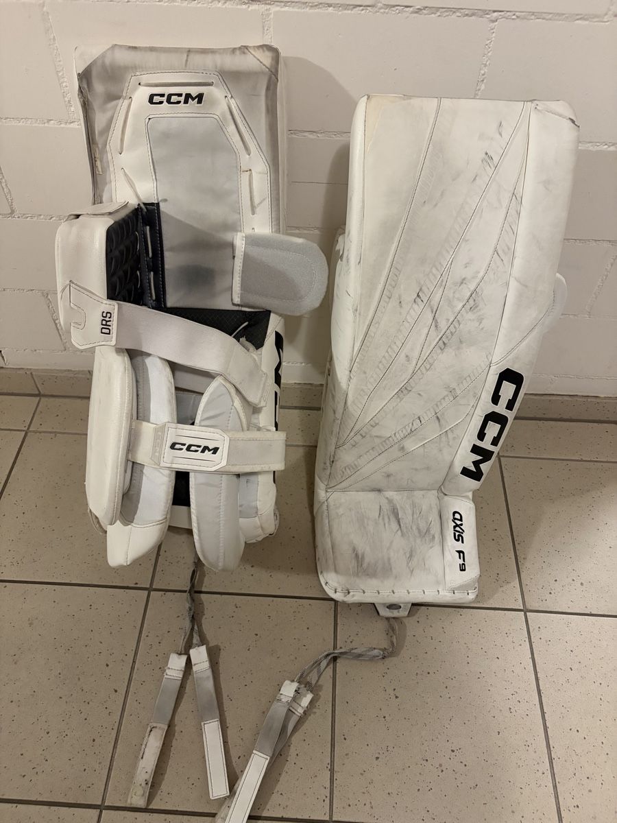 Ccm Schutz & Schoner: Goalie Schienen 30+1 – Gebraucht aus Bassersdorf von Leni84 1