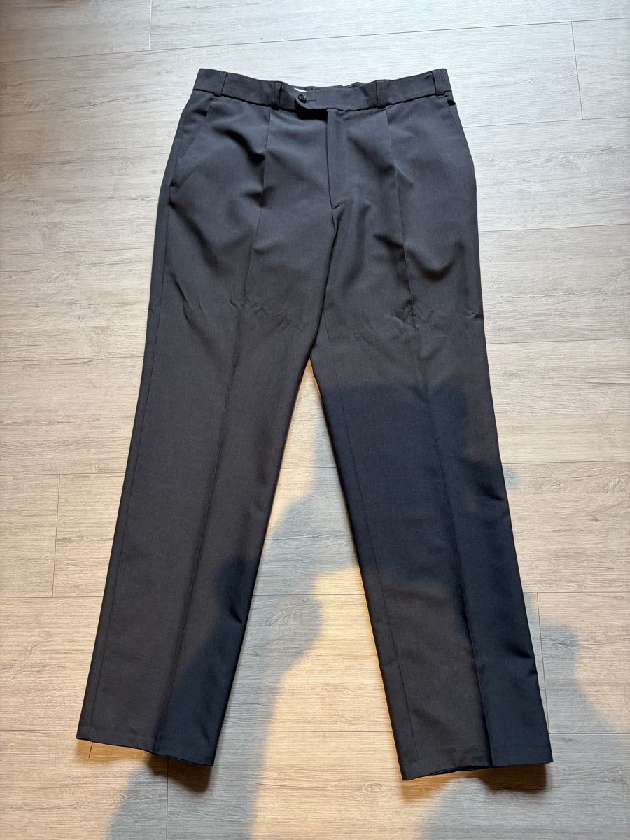 Pantaloni: Buntfaltenhose  – Usato da Grünenmatt venduto da Hexenzauber 1
