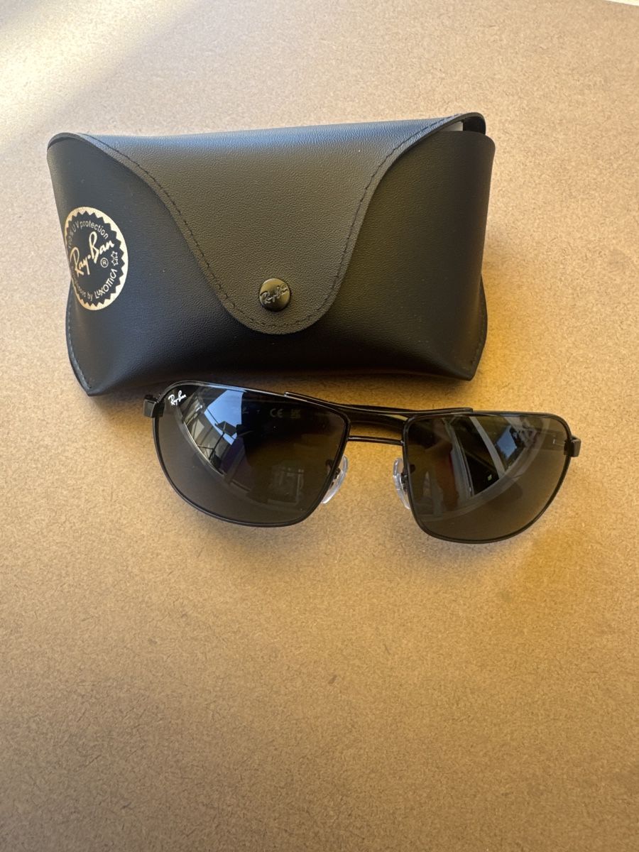 Ray-Ban Occhiali & Lenti: Rayban Sonnenbrille schwarz – Nuovo (secondo la descrizione) da Baar venduto da Werniaudi