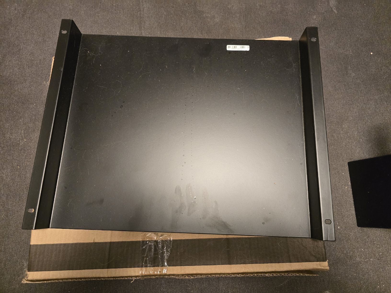 Racks & Cavalletti: Thon Top Tray 1U - Rack Shelf for Studio or Stage! – Nuovo (secondo la descrizione) da Bossonnens venduto da MMoudry3 1