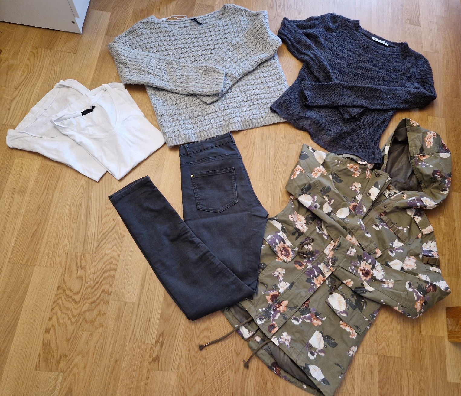 Only Kleiderpakete: kleiderpaket Herbst Winter  – Gebraucht aus Basel von kri_jwt2