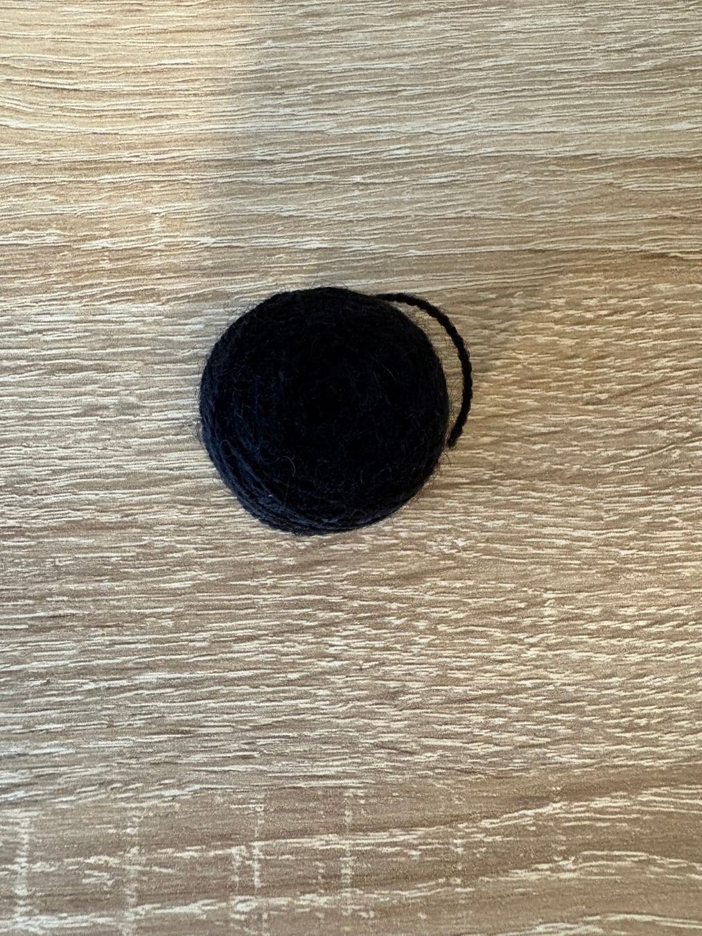 Wolle: Fächtli Beilaufgarn schwarz – Neu und originalverpackt aus Pfäffikon SZ von Desideria0