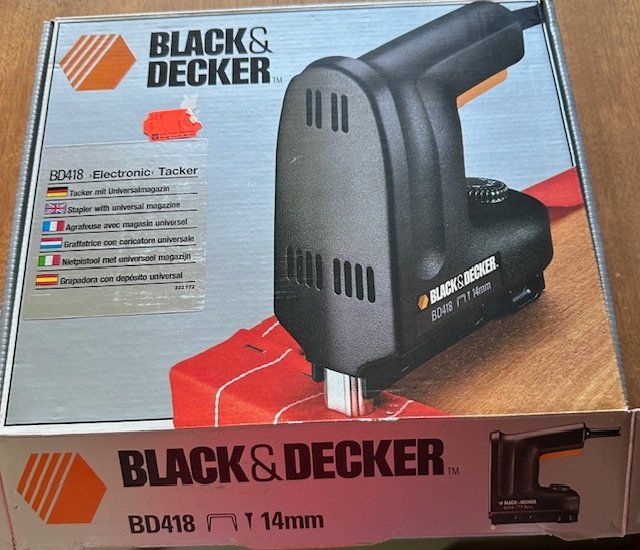 Tutti gli attrezzi: Black&Decker graffatrice con caricatore universale – Nuovo e nell'imballaggio originale da Gorduno venduto da ziovecc 1