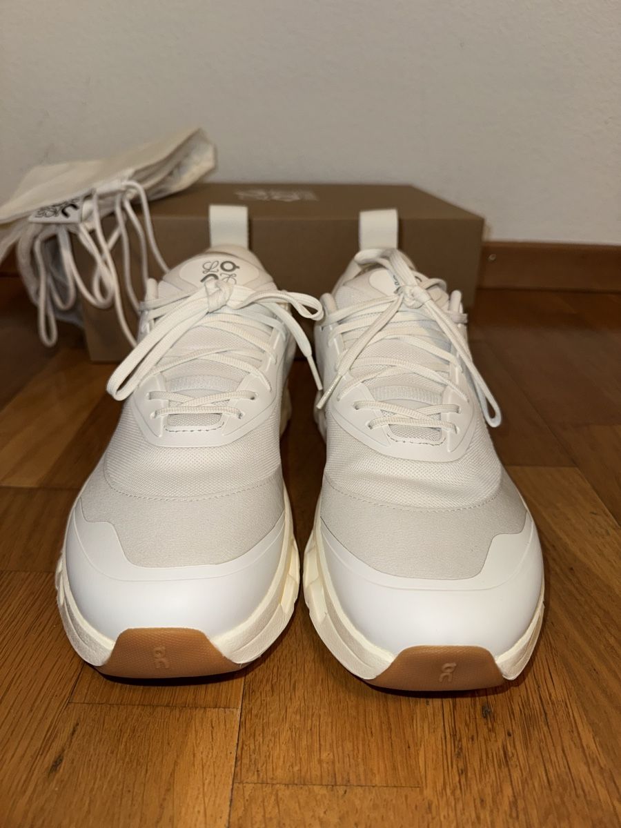 On Scarpe da uomo: Loewe x On Sneakers - size 44 - NEW – Nuovo e nell'imballaggio originale da Zürich venduto da cor_9tsw 1