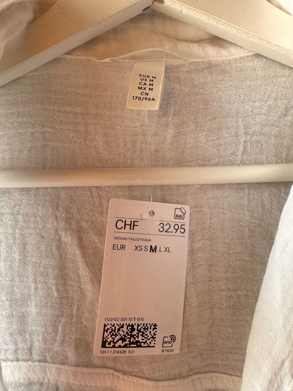 H&M Tuniken: H&M Bluse/Tunika, Weiss - neu! – Neu und originalverpackt aus Zürich von BettinaMarie2308 1
