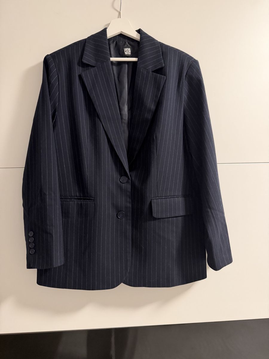 La Redoute Jacken: Redoute Oversize Blazer Gr. M – Neu (gemäss Beschreibung) aus Ostermundigen von anja046