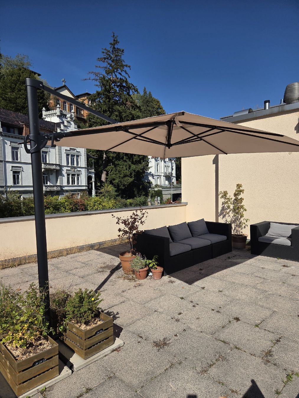 Sonnenschirme: Ampelschirm 300x300 – Neu (gemäss Beschreibung) aus St. Gallen von van_tw5q 4