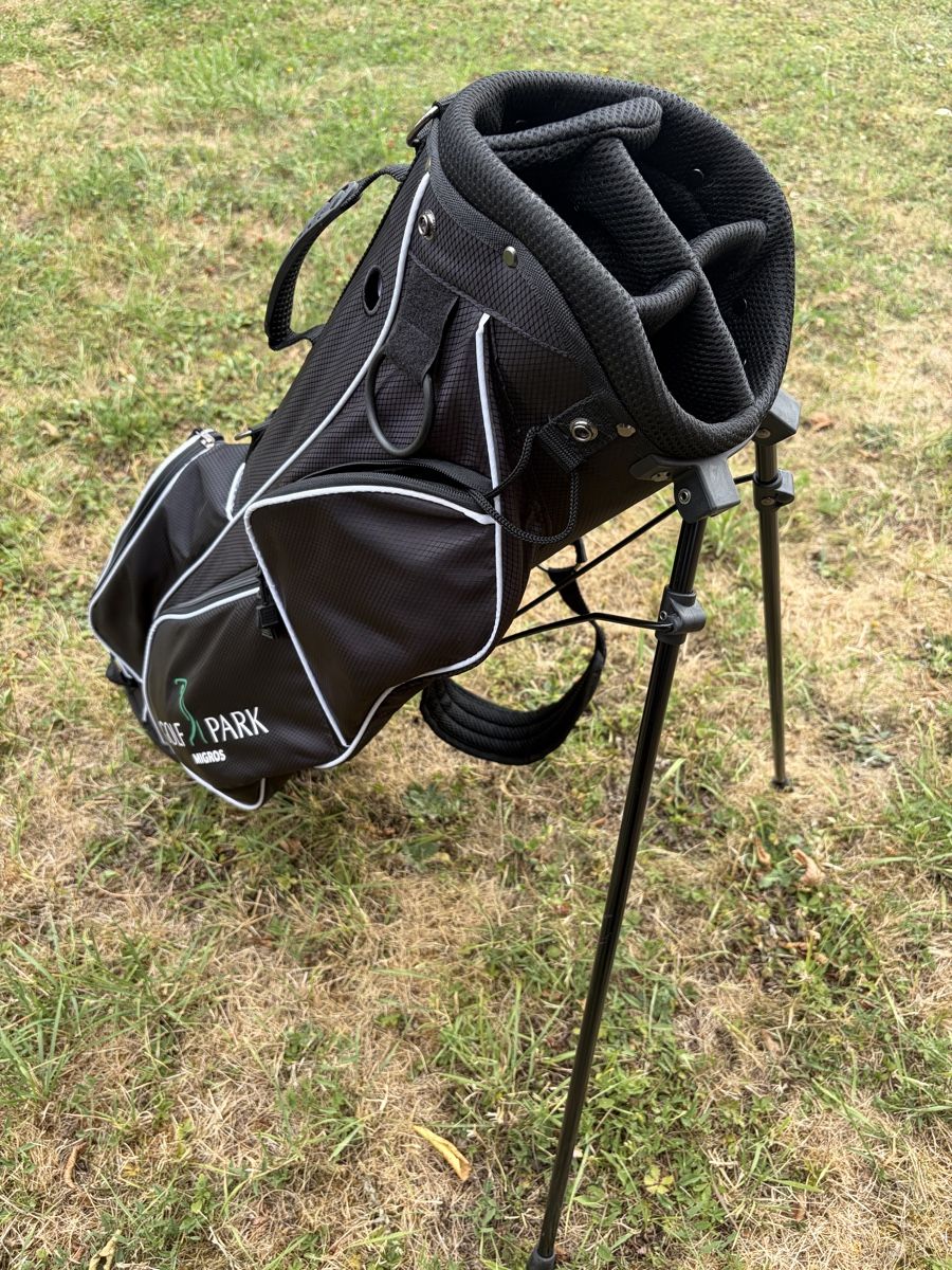 Wilson Taschen: Golf Bag Wilson schwarz neuwertig – Gebraucht aus Lenzburg von flyfun 1
