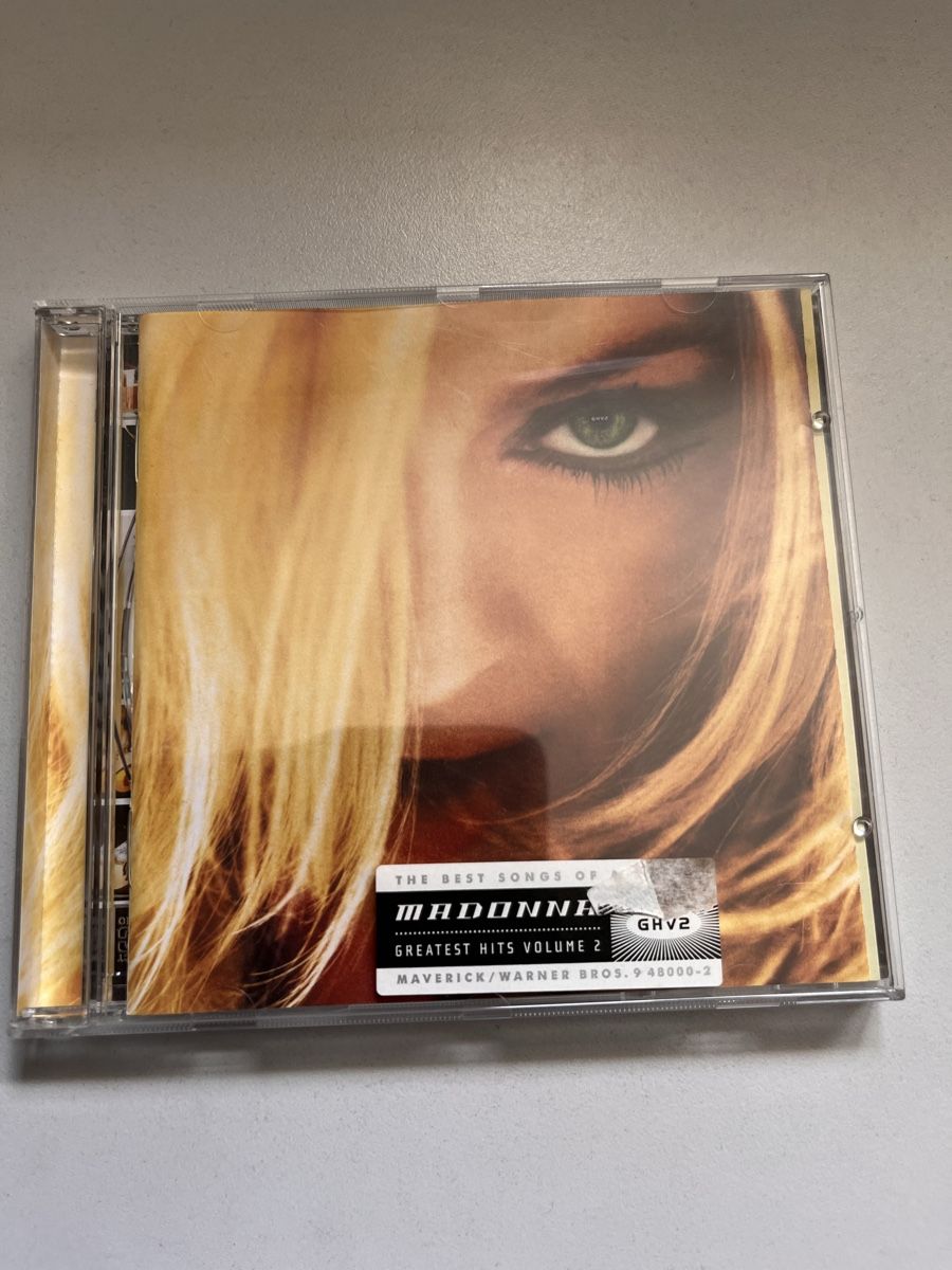 CD: Madonna Greatest Hits Vol. 2 & Confessions  – Usato da Roggwil BE venduto da WULU 2