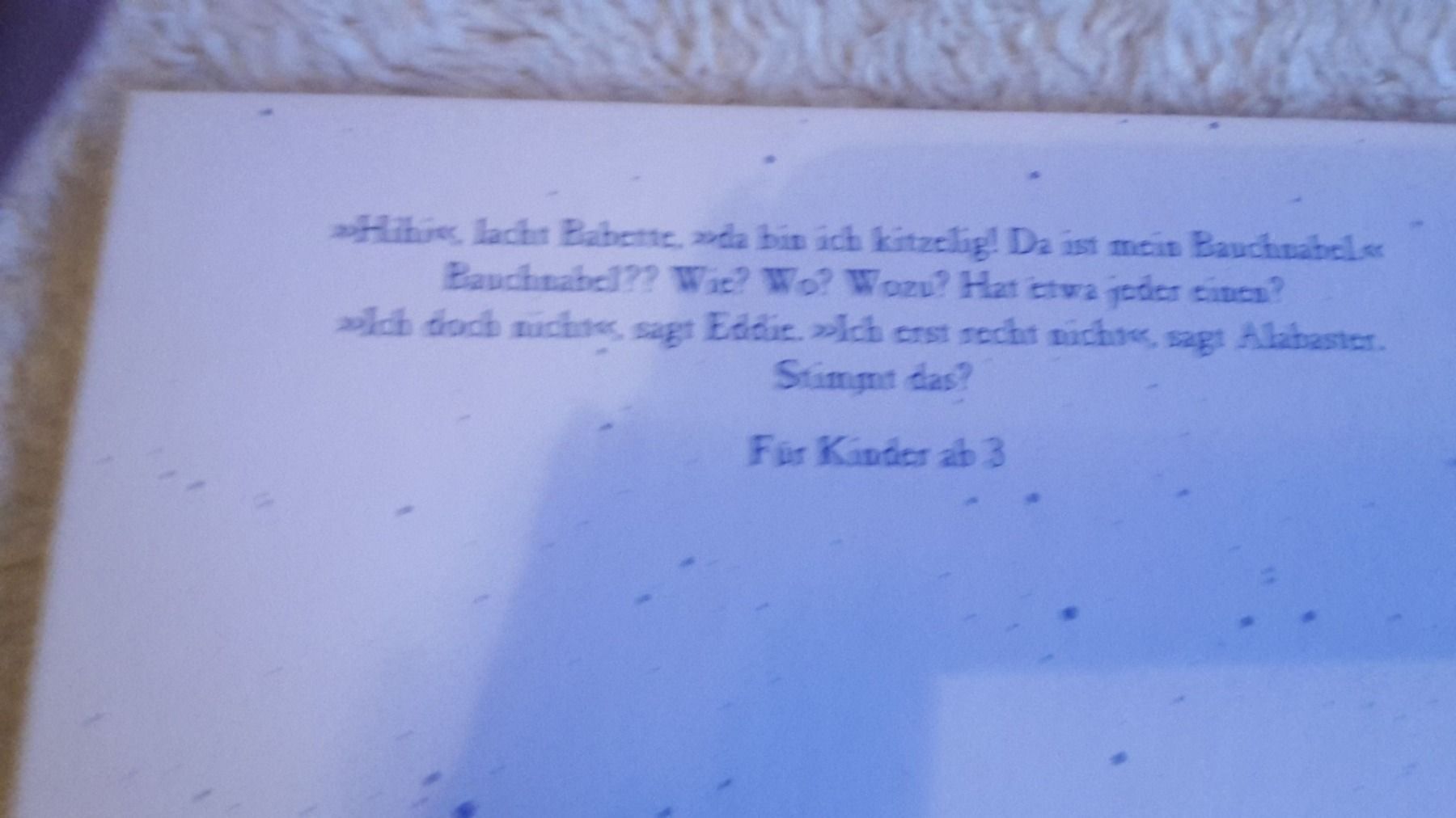 Libri: Buch hier mein Bauchnabel – Nuovo (secondo la descrizione) da Schwarzenburg venduto da Flamingo07 2
