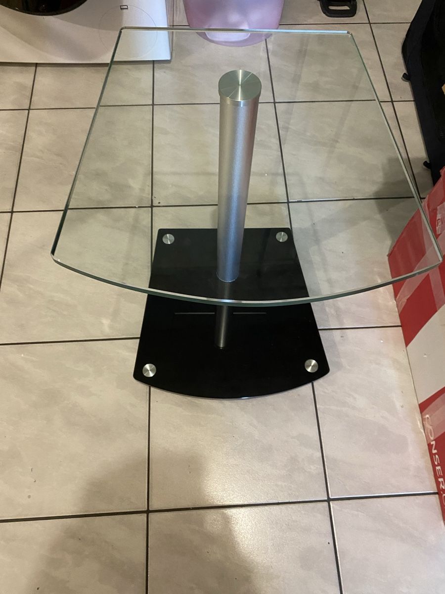 Mobili TV: TV Möbel aus Glas  – Usato da St. Margrethen SG venduto da Alfista_159