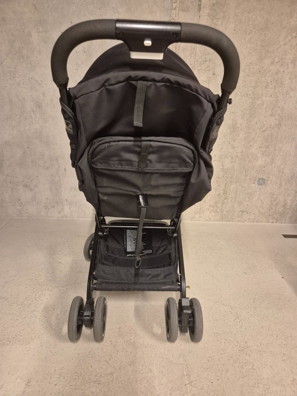 Carrozzine: Gut erhaltener Buggy Qbit+ All-Terrain – Usato da Luzern venduto da car_y9cn 3