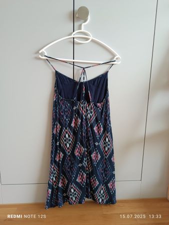 Sommerliches Kleid mit Muster, Grösse XS