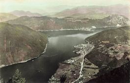 Lago di Lugano visto dal monte generoso