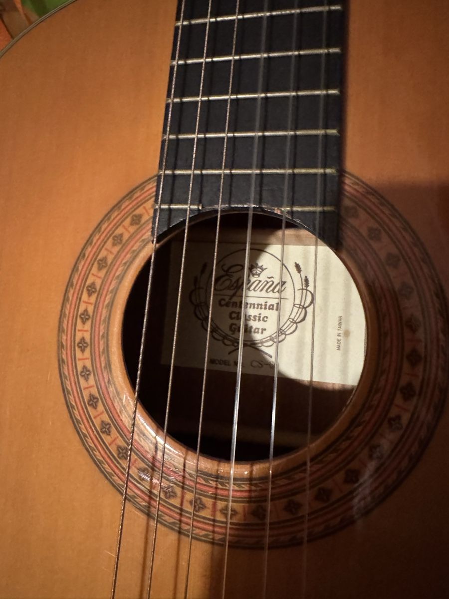 Musikinstrumente: Eterna CS-60 Classical Guitar  – Gebraucht aus Uetikon am See von SM_zurich 5