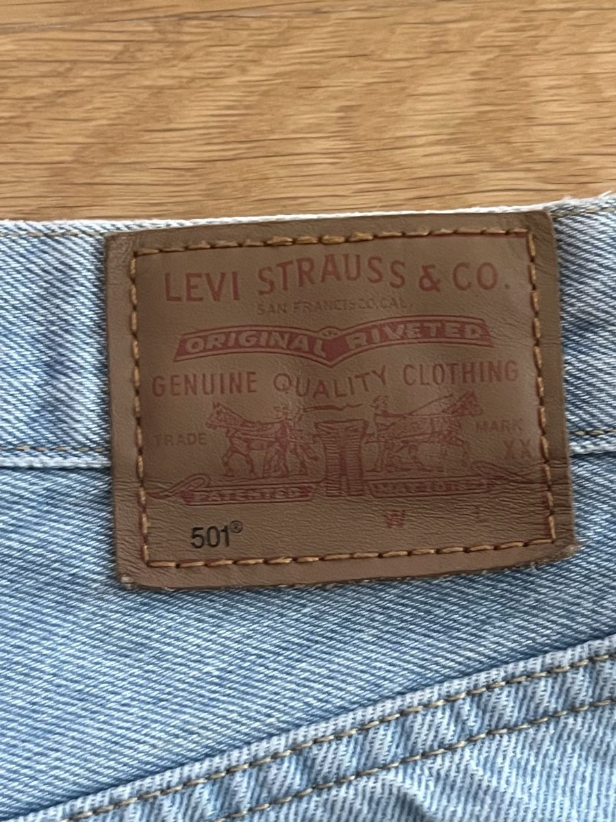 Levi's Pantalons: Levi's 501 Shorts hellblau W25 – D'occasion à Frauenfeld par heyLani 2