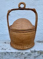 Panier tressé de mariage chinois en bambou vintage