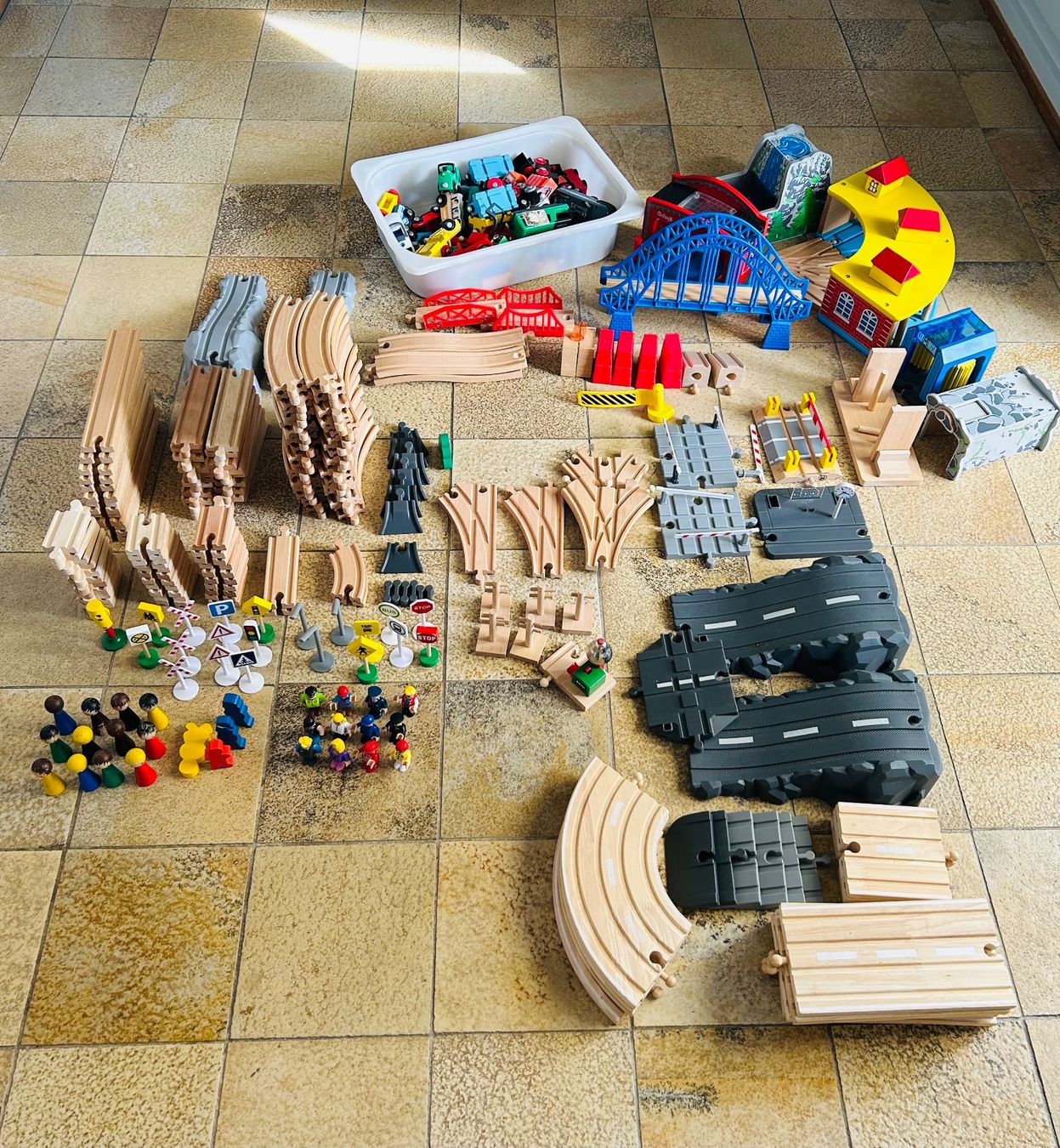 Brio Jouets: Grosses Brio Bahn Paket – D'occasion à Zollikon par ani_cml8