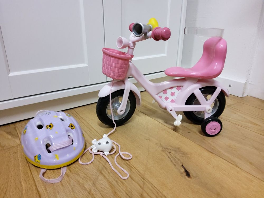  Baby Born Fahrrad mit Velohelm (Gebraucht) in für CHF 10 – mit Illustration 